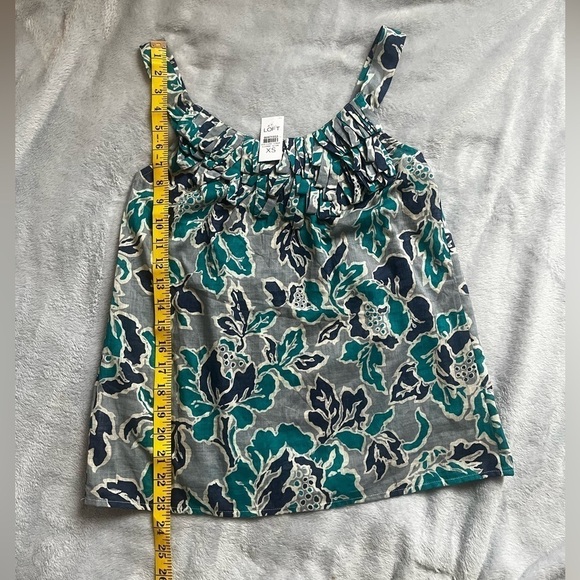LOFT NWT super cute tank top! - Picture 4 of 8